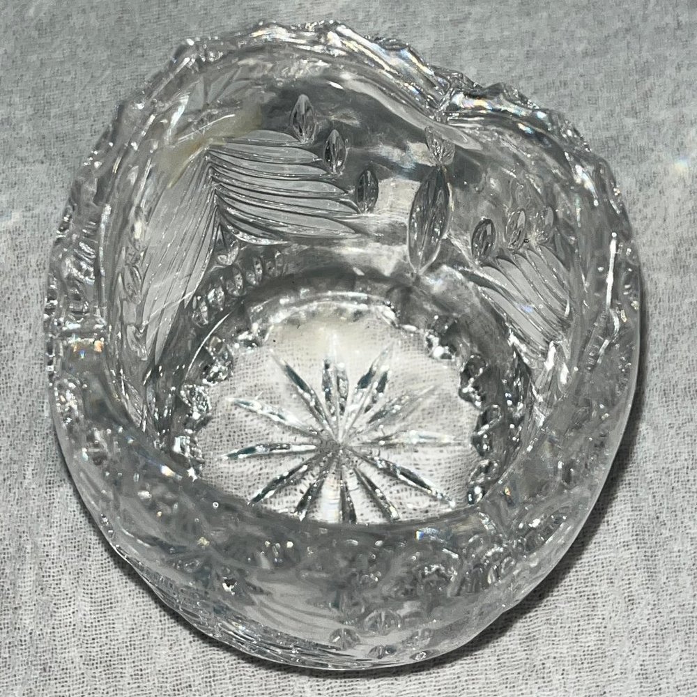 Vintage Mikasa Crystal Old Fashioned Christmas Tree Votive, Votive Candleholder - Picture 7 of 7